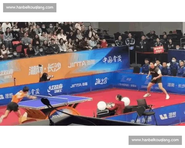 鲁能主场迎战天海关键对决争夺联赛排名走势焦点之夜双方全力出击